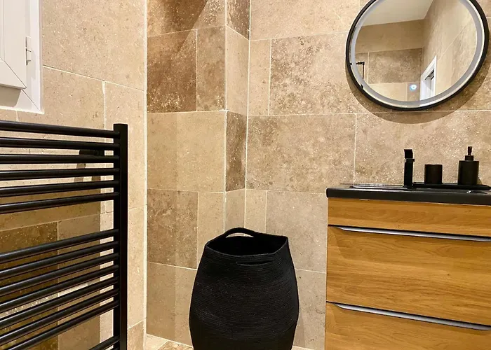 Apartment Au Coeur Du Viel - Cosy Antibes